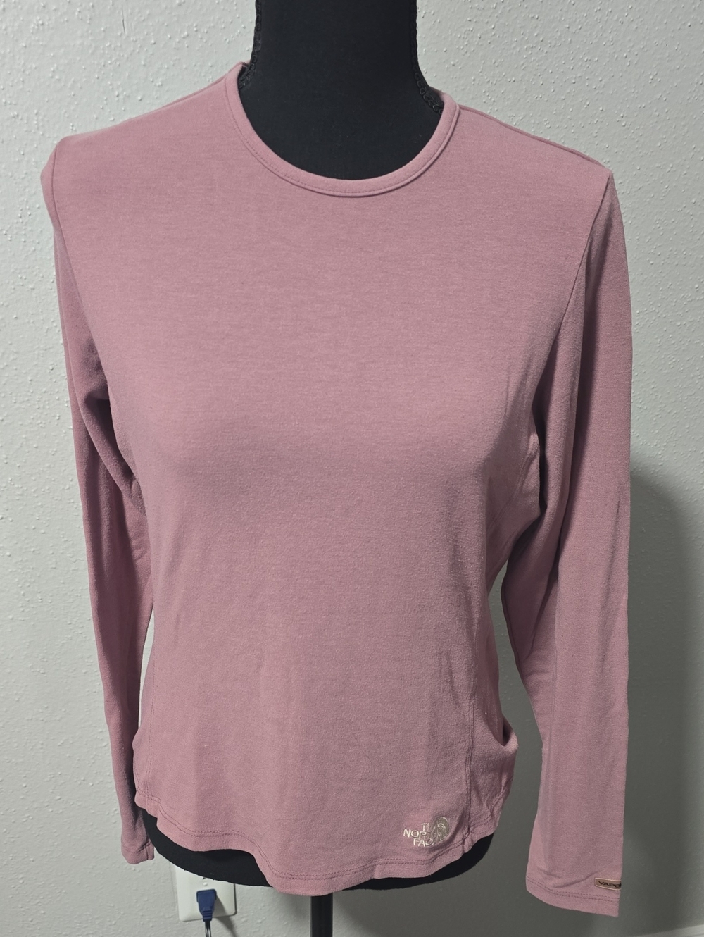 The North Face Women’s Long Sleeve Crew - Mauve Pink